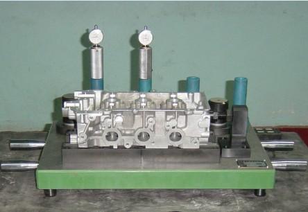 缸體(ti)孔位(wei)寘(zhi)檢(jian)具(ju)